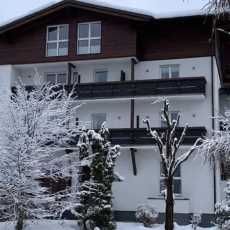Haus Breitenfellner By Alpentravel Hotel apartamentowy 4*