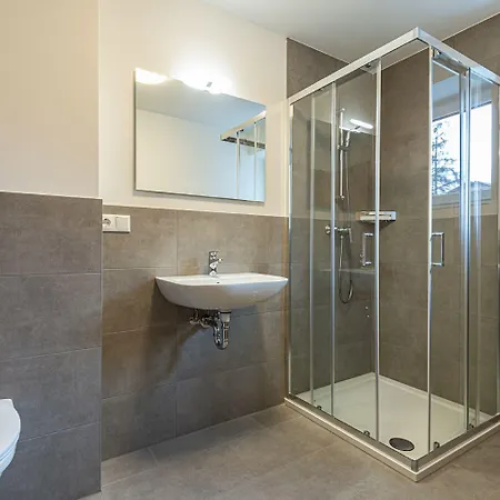 Haus Breitenfellner By Alpentravel Hotel apartamentowy