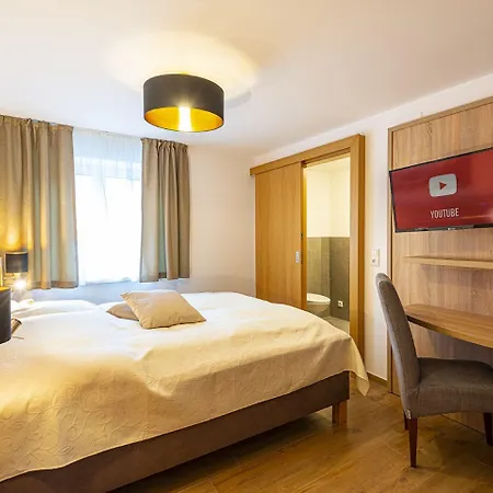 Haus Breitenfellner By Alpentravel